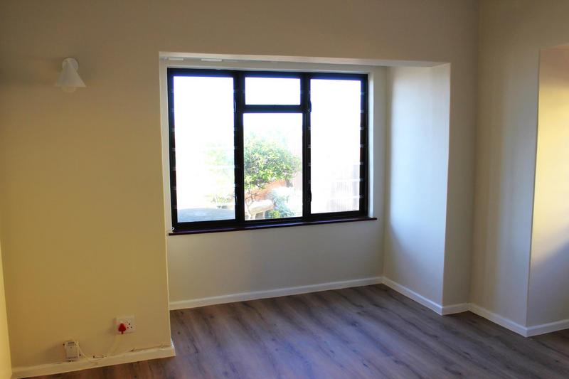 To Let 2 Bedroom Property for Rent in Fish Hoek Western Cape